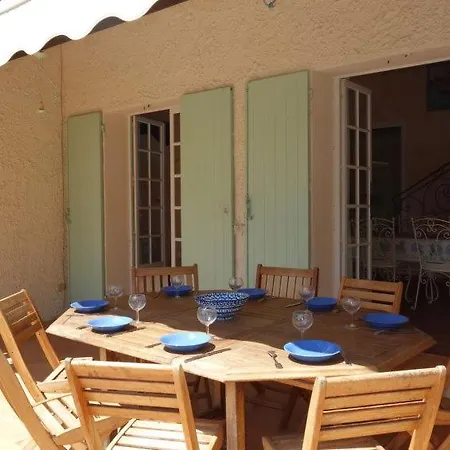 Sleeps 8 Pool Wifi Holiday home La Madrague